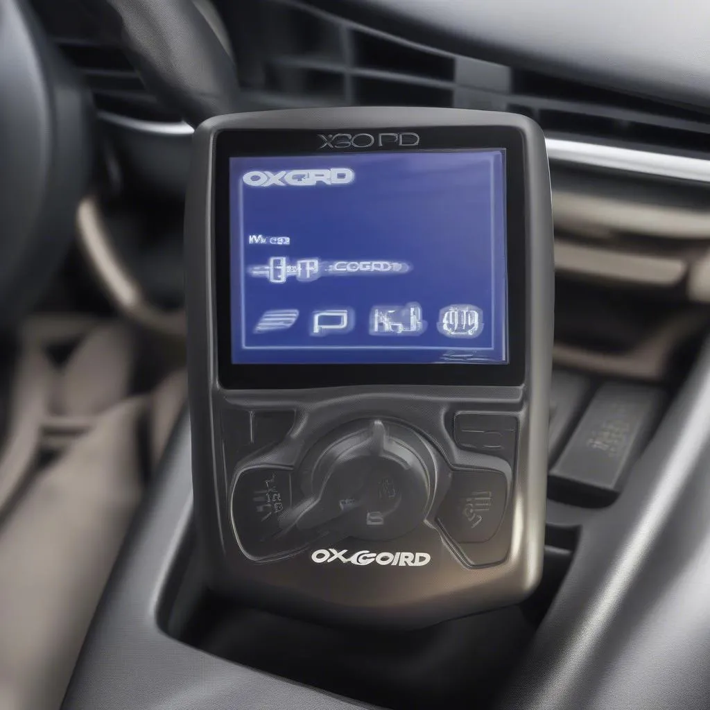 Oxgord Can OBD2 Scan Tool MS300 connecting to a car's OBD port