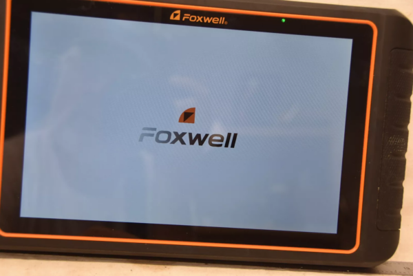 Foxwell GT75 Car OBD2 Scanner Diagnostic Set V1.4.2 - Image 2